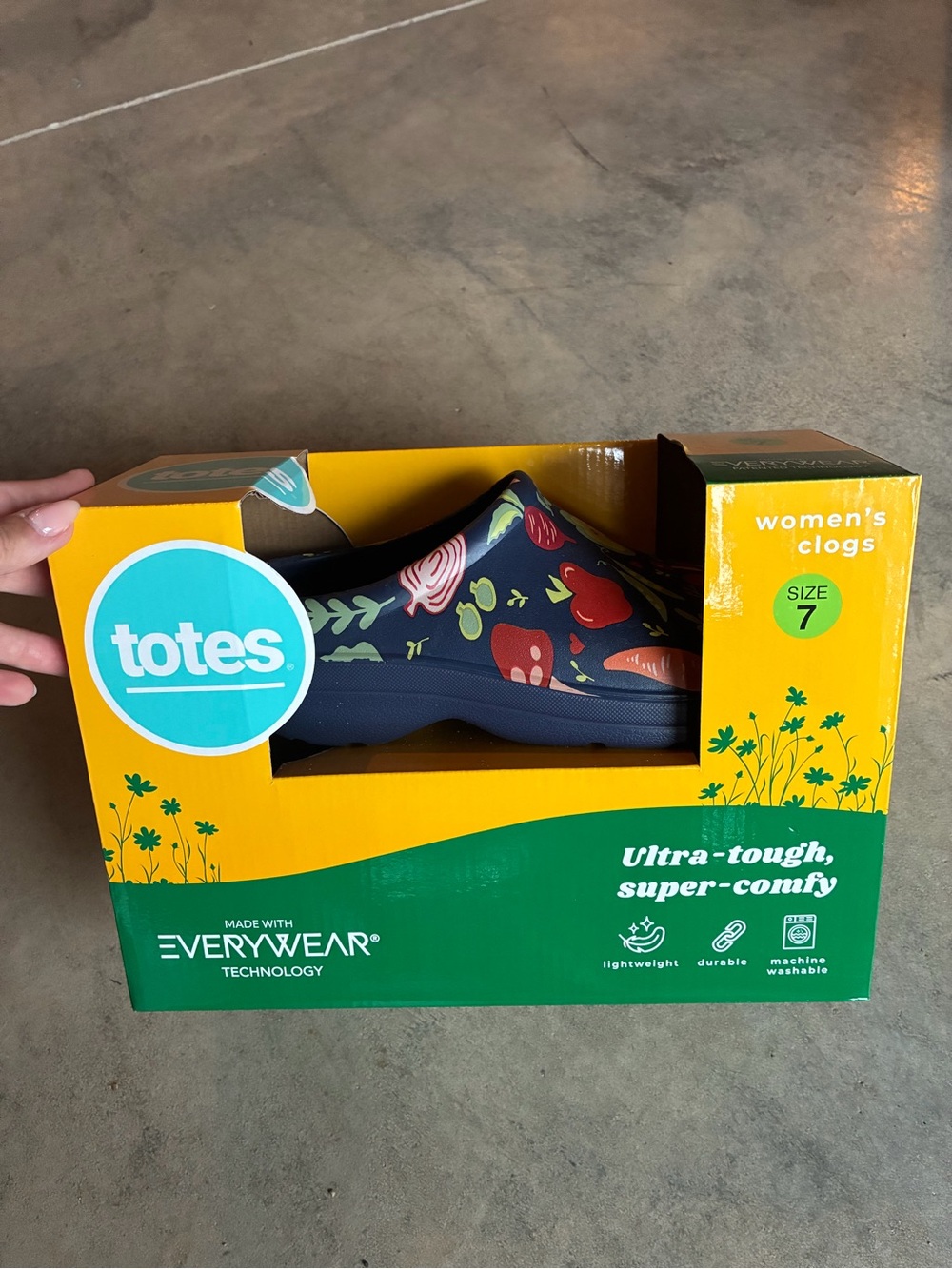 totes Navy fruit and veggie Garden Clogs - Women's Size 7